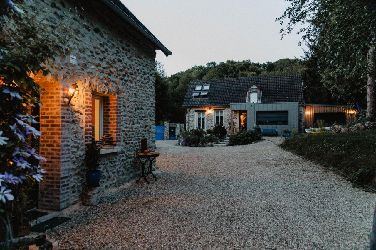 Le Clos Du Buisson Saint-Julien-de-la-Liegue Eksteriør bilde
